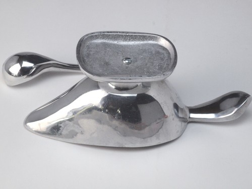 Silver Metal Gravy/Syrup Server w/Spoon - Picture 6 of 9