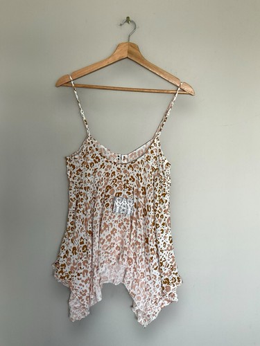 Free People Sleeveless brown Cami Top Size XS Floaty Leapord Print adjustable - Picture 7 of 9