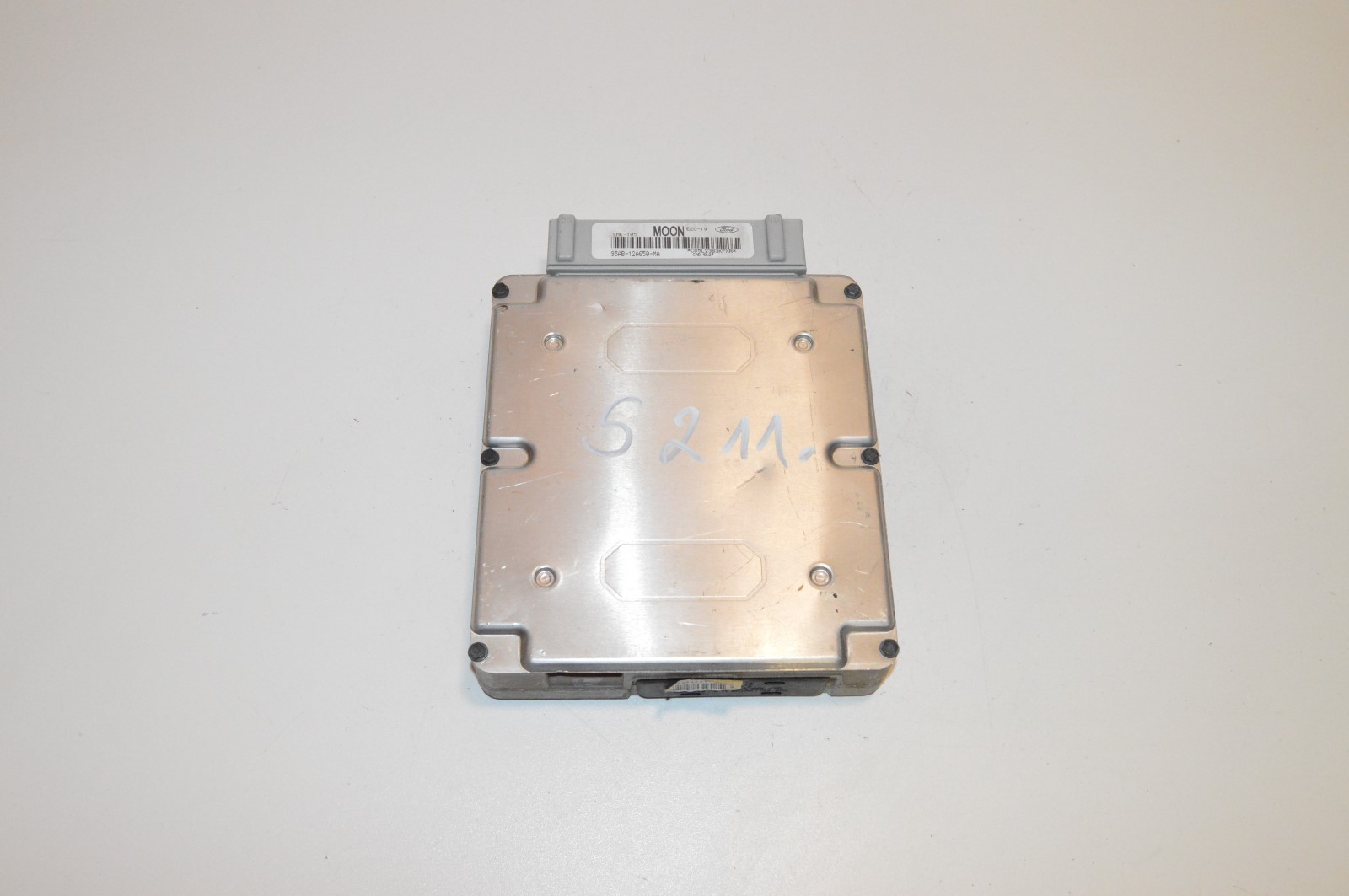 Picture 1 of 6