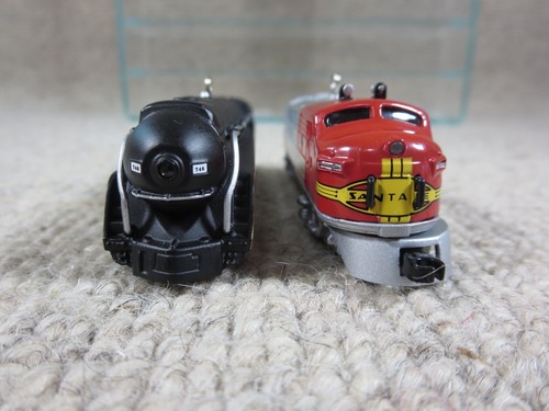 3 Vtg Hallmark Keepsake Christmas Tree Ornament Lot Lionel & Tin Locomotive - Picture 14 of 24