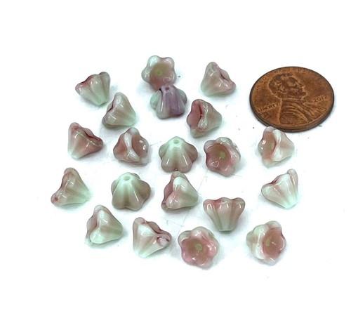 20 Czech Glass Baby Bell Flower Beads - Pistachio / Raspberry Swirl 8x6mm - Picture 2 of 5