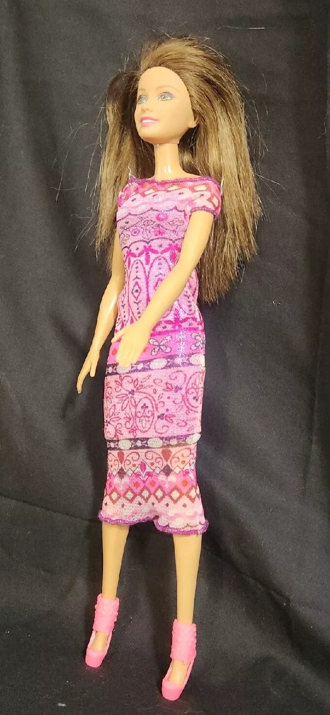 Picture 2 of 24