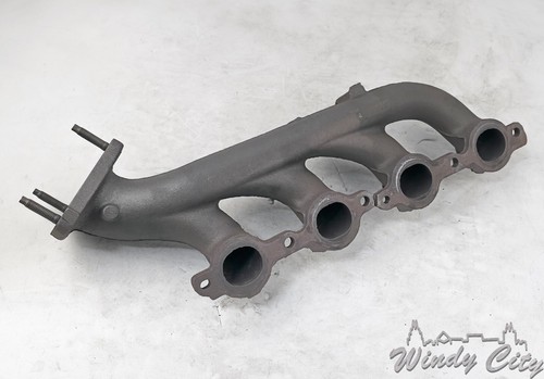5.3L CHEVY ENGINE EXHAUST MANIFOLD RIGHT SIDE 12564156 - Picture 2 of 4