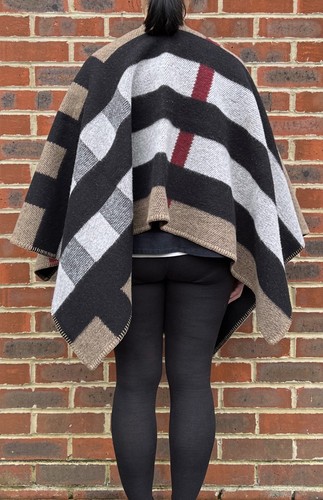 Bnwt Burberry Prorsum Ladies Wool House Check cape Jacket Monogram A393 - Picture 5 of 18