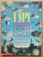 I Spy Ser.: Fantasy by Jean Marzoll; Hardcover; Used; **Read Desc