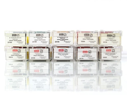 N Scale ***GREAT NORTHERN CIRCUS*** Box Car COMPLETE 10-Pack Set -- MICRO TRAINS - Picture 4 of 6