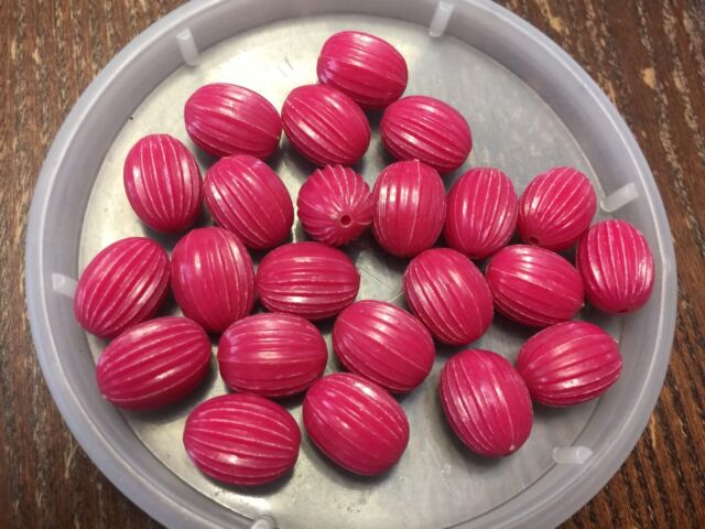 Vintage German Deep Berry Lined Fluted Lined Chubby Oval Lucite Bead Lot Vintage German Deep Berry Lined Fluted Lined Chubby Oval Lucite Bead Lot