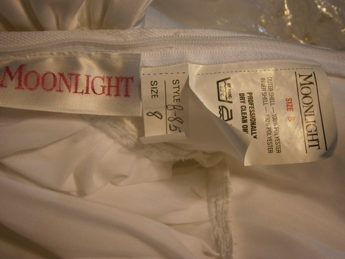 Moonlight 6-8 Wedding Dress Traditional Gown Lace Button Up Bling Pearls Train - Picture 12 of 12