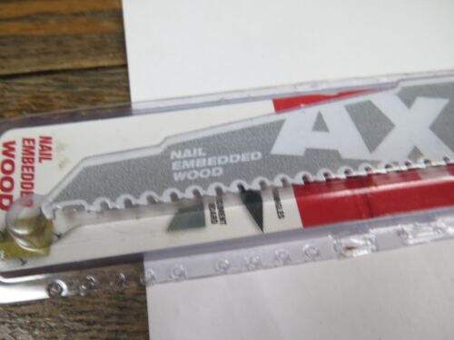 Milwaukee 48-00-5226 The AX w/ Carbide Teeth 9 in. 5 tpi SAWZALL Blade (1pk) - Picture 7 of 7