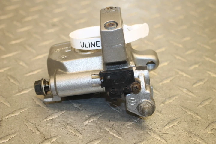 Honda Shadow Aero 750 VT750CA 2007 cilindro maestro de freno delantero Foto 2 de 4