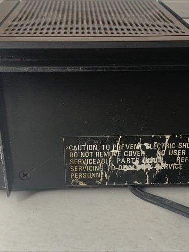 Vintage Cosmo AM FM Table Top Radio Model R-2400 Tested And WORKS! - Picture 9 of 11
