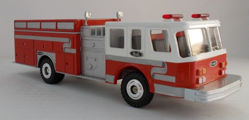 CONRAD - Camion dei pompieri americano Hush Pumper - 1/50 - CON5510 - Foto 4 di 5