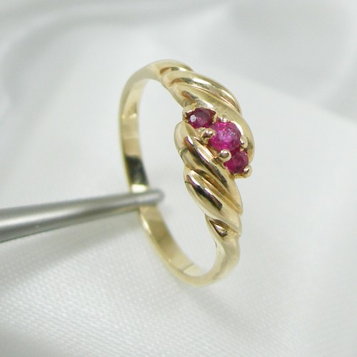 Natural Ruby Gemstone Three Stone Band Ring Genuine 375 9k Yellow Gold - RX571 - Picture 3 of 7