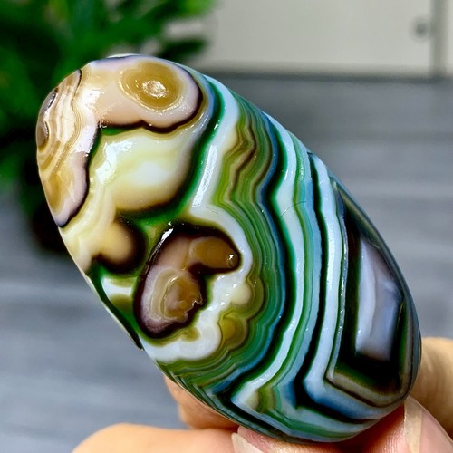47G Natural Gobi Thousand Eyed Agate tumble palmstone Shape Reiki Chakra Healing - Picture 9 of 22