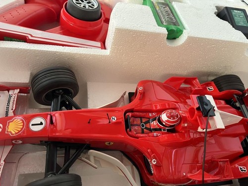R/C Formula Evolution Series F2005 114 Scale Remote Control Car Racing Vehicle - Picture 6 of 10