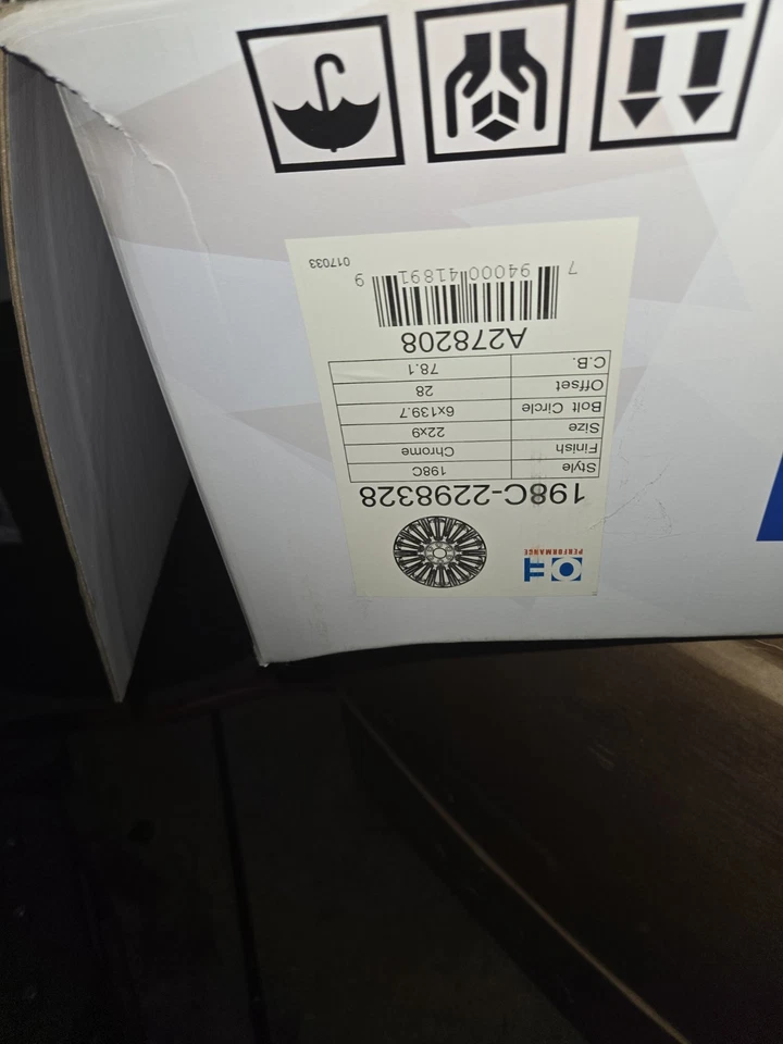 POLISHED 22" GMC SIERRA DENALI 1500  WHEELS TIRES RIMS SILVERADO TPMS - Image 3 of 3