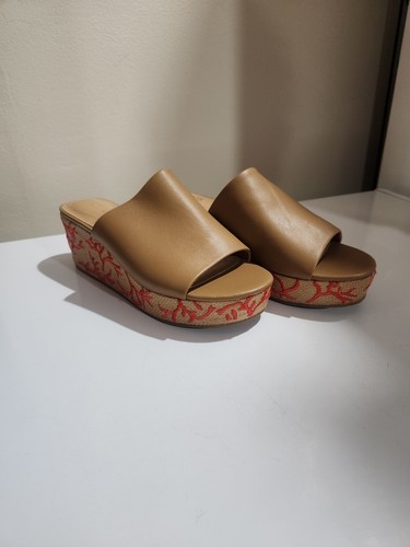 Chico’s Women’s 8.5M Tan Piana Wedge Platform Shoe Sandals Red Embroidered - Picture 2 of 5