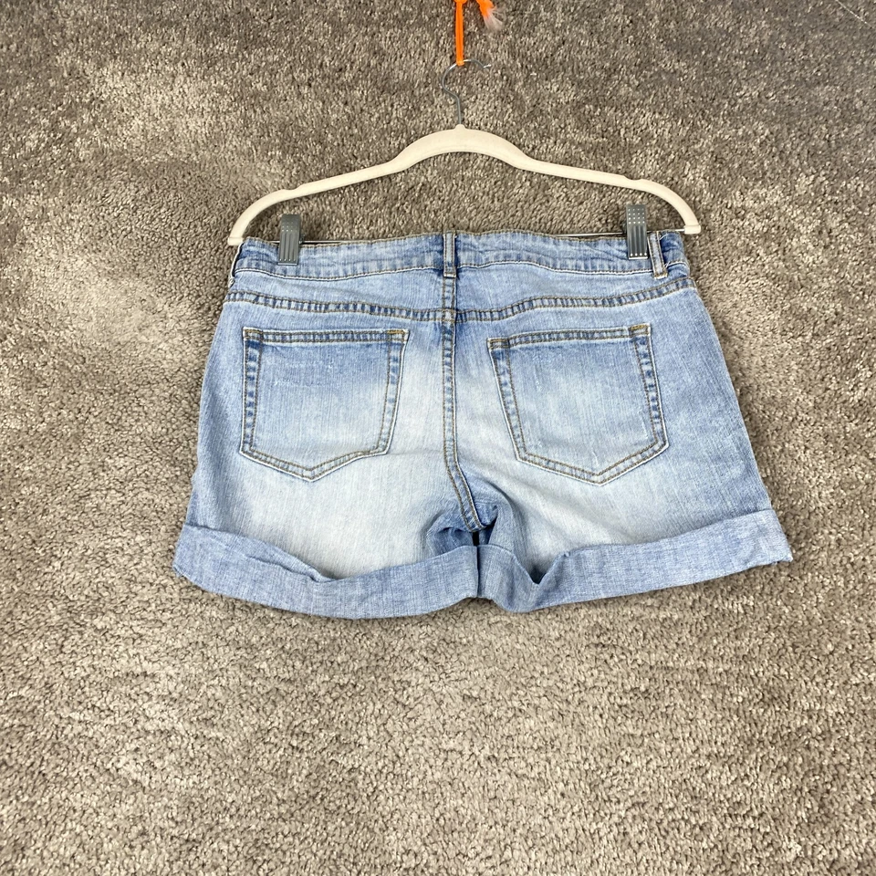 Pantalones cortos de mezclilla para mujer FOREVER 21 talla 29 azul tiro medio dobladillo con puños de 5 bolsillos Foto 3 de 4