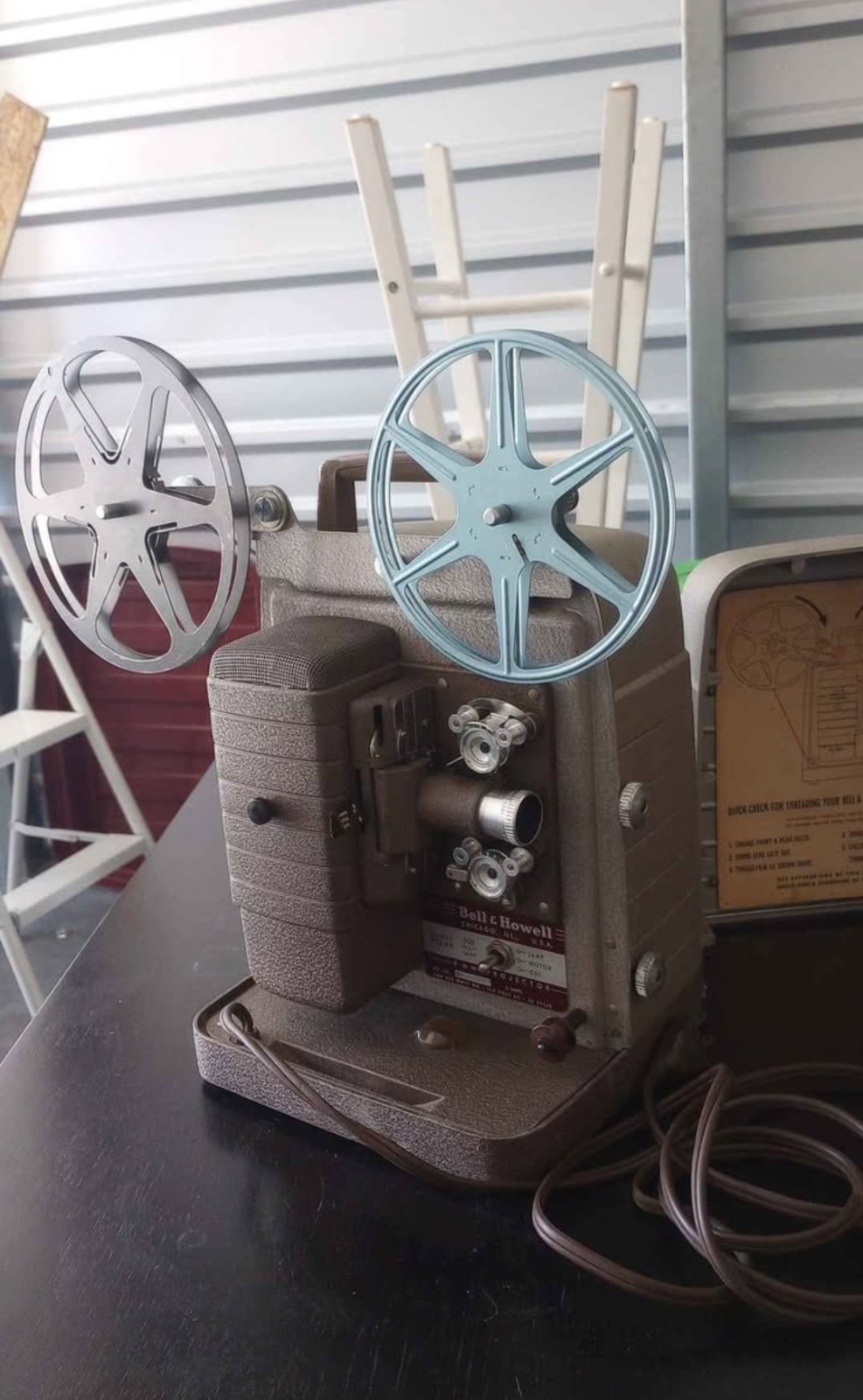 Vintage Bell & Howell 8mm Film Projector Model 253AR – Chicago, USA – Untested