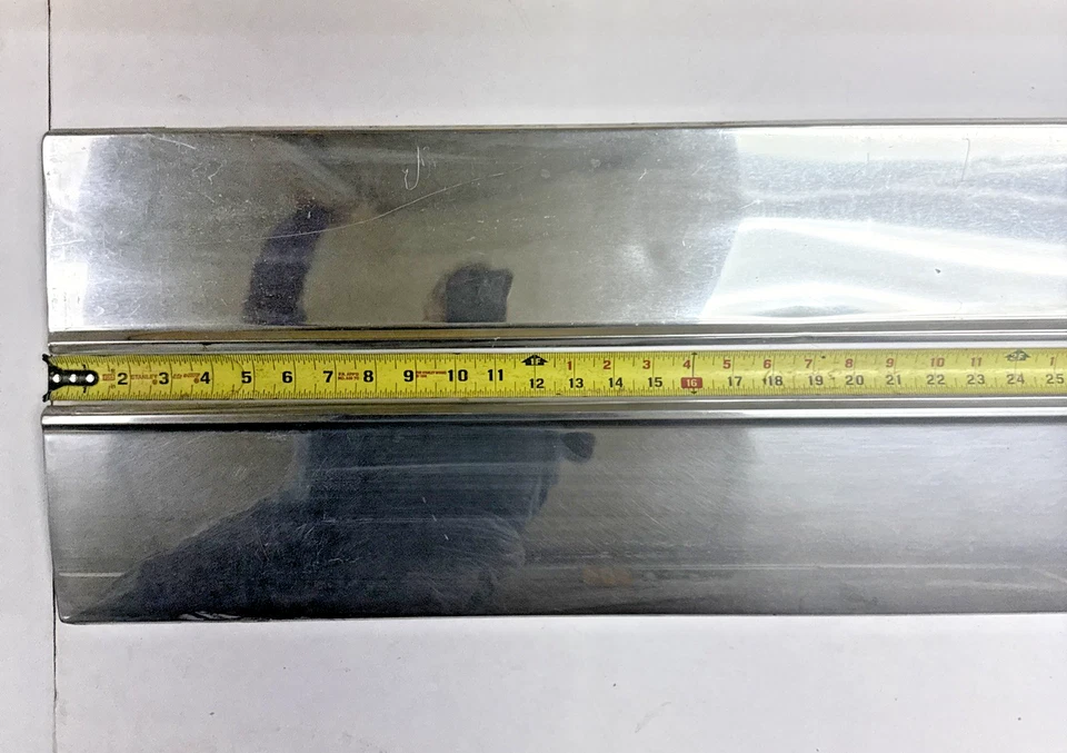 Used OEM GM RH/LH Lower Door Trim Set 1986-1988 Chevrolet Monte Carlo (bin111) - Image 3 of 4