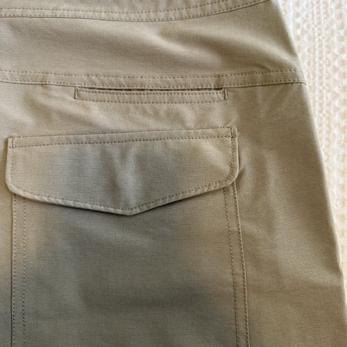 Roark Herren Layover Hybrid Trail Shorts Cargo hellbraun khaki Gr. 33 Aktiv Wandern - Bild 7 von 9