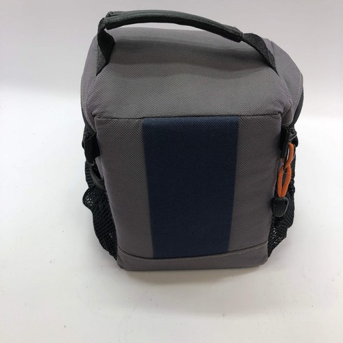 Panasonic Handycam Camcorder PV-GS31 w Carrying Case and Two Blank Cassettes - Picture 19 of 21