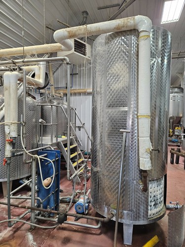 Criveller 20 BBL Hot Liquor Tank (840 Gallons) - NEEDS REPAIRS - Picture 10 of 22