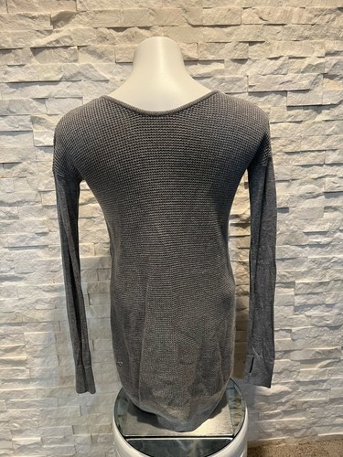 EUC Women's LULULEMON The Sweater Life V-Neck Pullover Knit Thumbholes Gray NS - Picture 3 of 9
