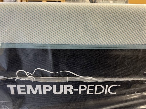 TempurPedic PRO BREEZE 1.0 MEDIUM CAL KING 5° COOLER MATTRESS NEW CLOSEOUT BONUS - Picture 2 of 3
