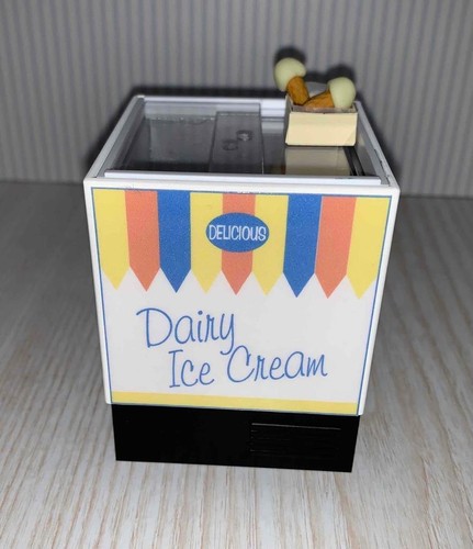 MINIATURE DOLLHOUSE 1:12 SCALE DECORATED ICE CREAM/DINER FREEZER - CH4 - Picture 7 of 7