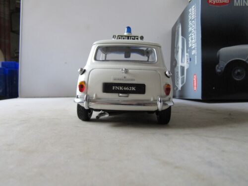 KYOSHO 1/18 - 1968 MINI COOPER S - POLICE- MINT/BOXED - L@@K!! - Picture 4 of 9