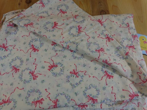 SÁBANA PLANA CAMA DOBLE 108x88" Coronas Florales Crema Púrpura HECHAS A MANO Esquinas Redondeadas - Imagen 2 de 2