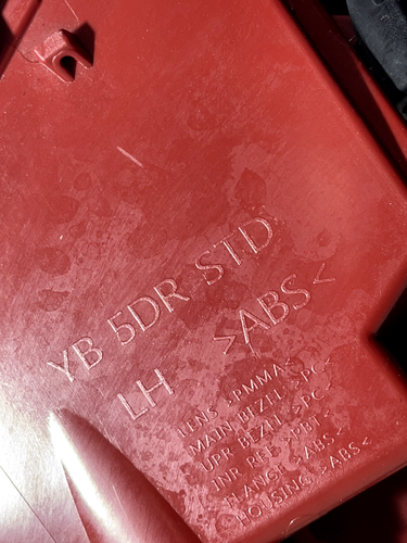 2018-2023 KIA RIO MK4 HATCHBACK REAR LEFT PASSENGER SIDE TAIL LIGHT 92401H8000 - Picture 12 of 12