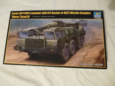 Trumpeter 1:35 Soviet (9P117M1) Launcher with Scud B [Damaged Box]