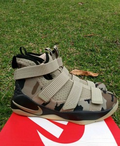 SIZE-11C-KID-039-S-NIKE-LEBRON-SOLDIER-XI-CAMO-BLACK-MILITARY-PRESCHOOL-918368-200