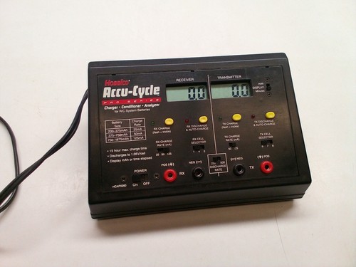 Hobbico Accu-Cycle Pro Series Charger Conditioner Analyzer Model HCAP0260 - Picture 1 of 7