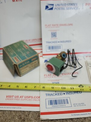 New ASCO RED-HAT THT8320A85 1/4'' NPT  120VAC 60Hz 110VAC 50Hz NOS, U2