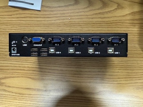 Startech.com 4 Port Professional USB KVM Switch (SV431USB) - Picture 3 of 8