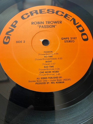 Robin Trower *Passion *LP record *1987 *VG+/VG+ *GNPS2187 *GNP Crescendo *ROCK - Picture 8 of 11