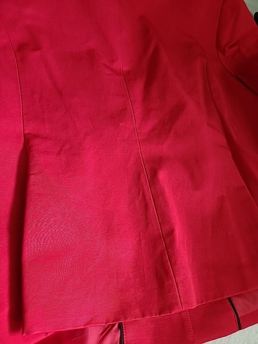 COVINGTON WOMAN RED NOVELTY JACKET 3/4 SLEEVE 4 BIG BLACK BUTTON 16/18W W/LINING - Picture 16 of 17