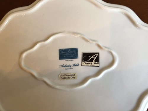 Vera Bradley Vanity Tray - Picture 3 of 3