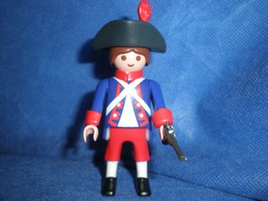 Playmobil Gardist Garde Dreispitz grau rote kurze Hose Feder Pistole top