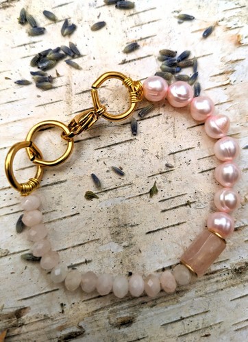 Natural Pink Morganite & Natural Pink Pearls In An Assymetrical Bracelet - Picture 5 of 6
