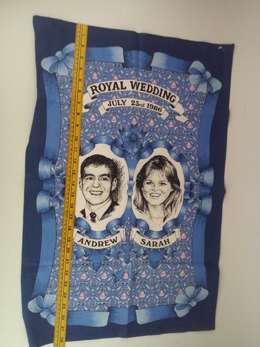 Royal Wedding Linen Towel Prince Andrew Sarah July 23rd 1986 - Picture 3 of 12