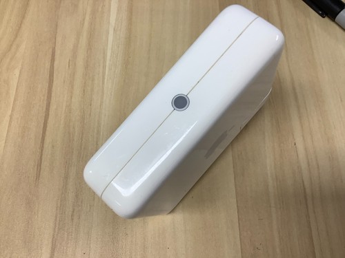 Apple AirPort Express 802.11n Base Station | A1264 (1st Generation) Wifi Router - Picture 3 of 4