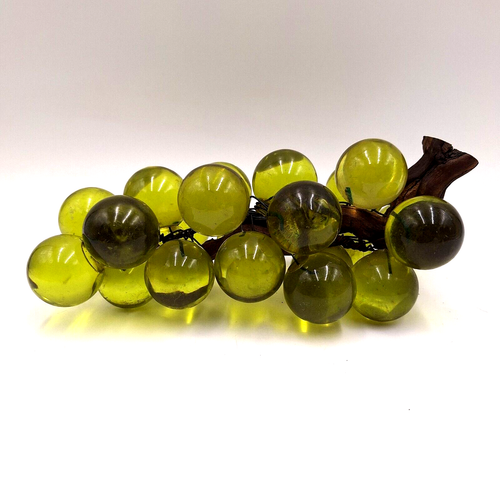 Large VTG Mid Century Green Lucite Grape Cluster On Driftwood Avocado - Picture 4 of 9