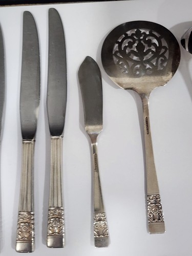 Set of 34 Vintage 1936 Oneida Community Coronation Silver Plated Silverware - Picture 16 of 23