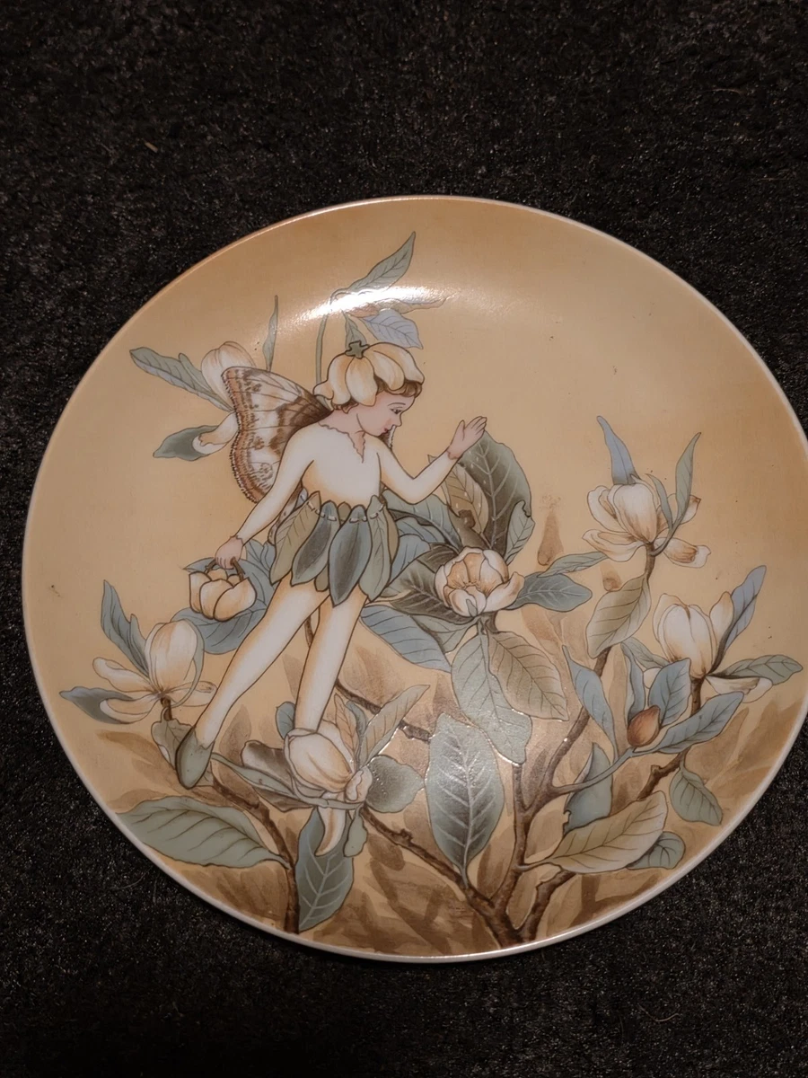 Antique Collector Plates In Decorative Collector Plates for sale