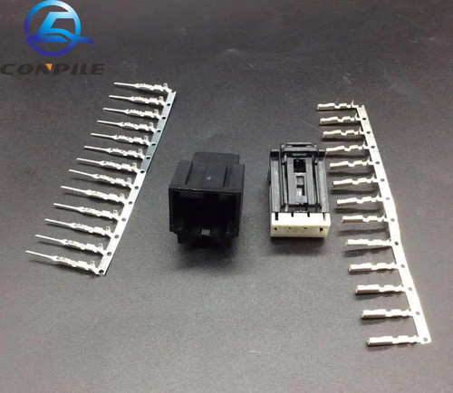 1pc for Ford Mondeo SYNC2 multimedia box plug connector terminal - Picture 1 of 10