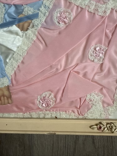 Exquisite Frame Baby Mourning Picture /Satin Bedding,Post Mortem Victorian - Picture 8 of 12